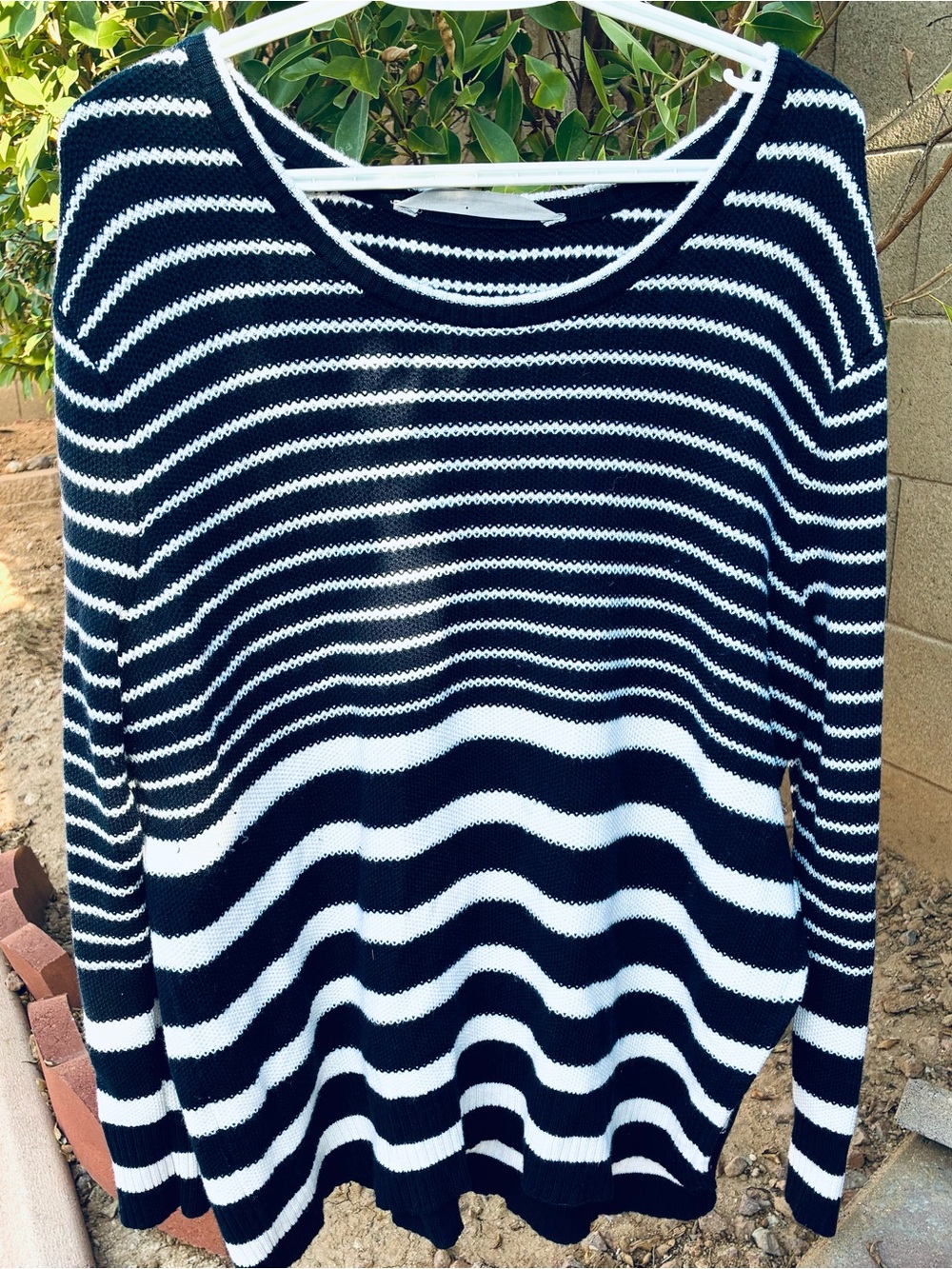 Athleta Women’s Large Blue White Striped Merino Wool Blend Sweater Side Slit